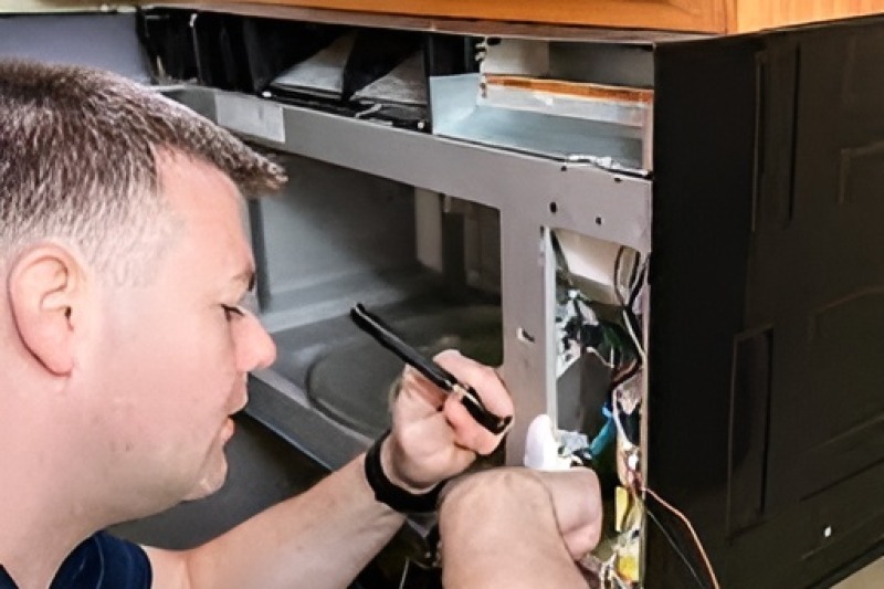Buld-in Microwave Repair in San Marcos